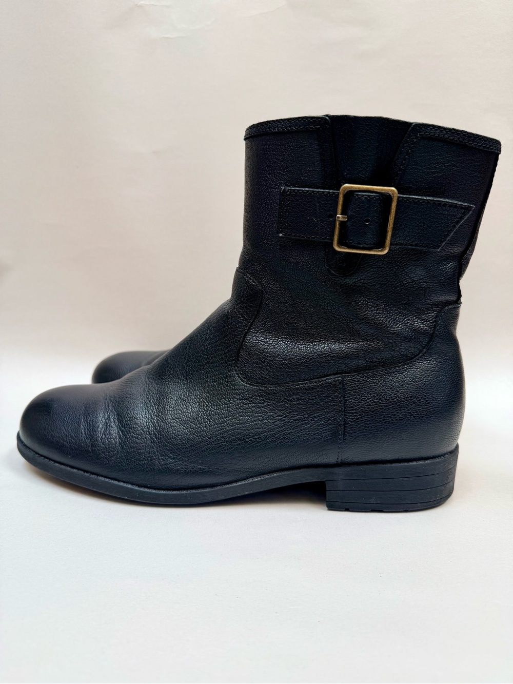 Vionic Jill Womens 9.5 Black Leather Zip Ankle Boots Orthotic Support Winter